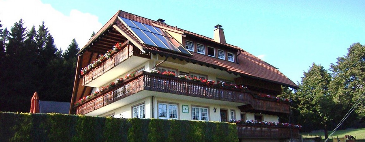 Haus mit Solaranlage